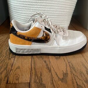 LIKE NEW! Nike Air Force 1 Fontanka.